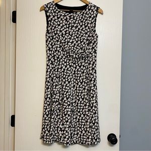 Ann Taylor Gingko Leaf Little Black Dress Women’s Size 6